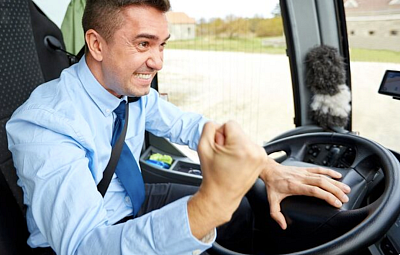 Jó, autobusák, ten tvrdej chleba má