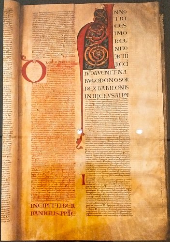 dablova-bible-2.jpg