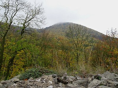 dsc00463-vrchol-kloce-v-mraku.jpg