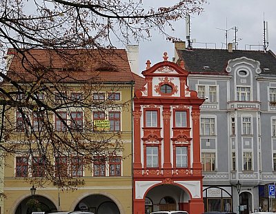 dsc01664-cervenobily-dum-u-peti-panen.jpg