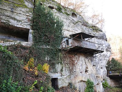 dscn6747-skalni-obydli.jpg