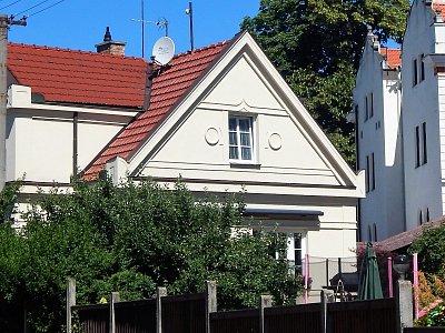 e1.jpg
