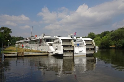 elbe-princesse-pojede-dal.jpg