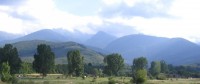 Pohled na Fagaraš z nížiny