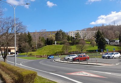 Obyčejná silnice