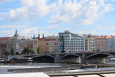img-5880-tancici-dum.jpg