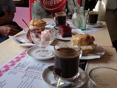 img-8813-dva-vetrniky-a-dve-visnove-fantazie.jpg