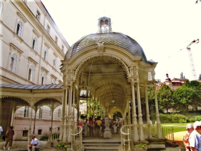 karlovy-vary-sadova-kolonada.jpg