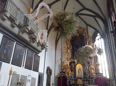kostel1.jpg