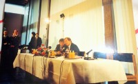 Trocha historie: