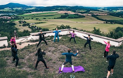 Čchi-kung – čínské cvičení, které posílí imunitu a dodá životní energii. Začít se dá kdykoliv a v každém věku