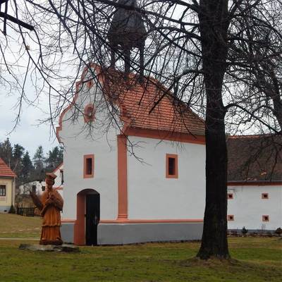 Na návsi