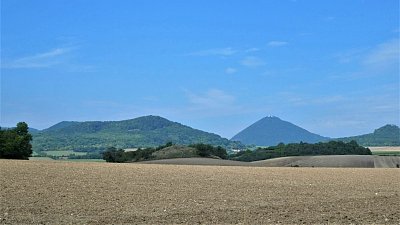 p1100500-3.jpg