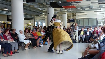 p1100539-3.jpg