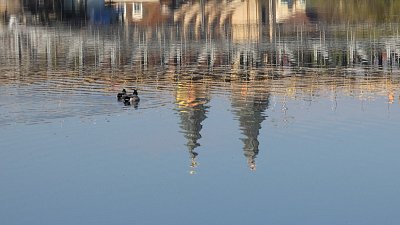 p1500023-veze-kostela.jpg