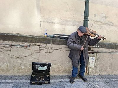 Pouliční muzikant