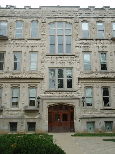 Sídlo Ústavu matematiky na University of Indiana, kde Hlavatý dlouhá léta působil