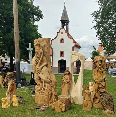 vyrezavane-sochy.jpg