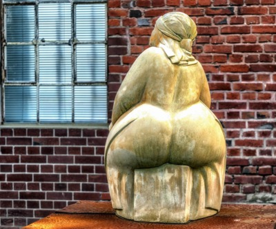 woman-1539087_1280.jpg