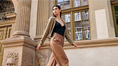 Elegance a pohodlí v jednom - dámské svetry, které jsou perfektním doplňkem vašeho looku!