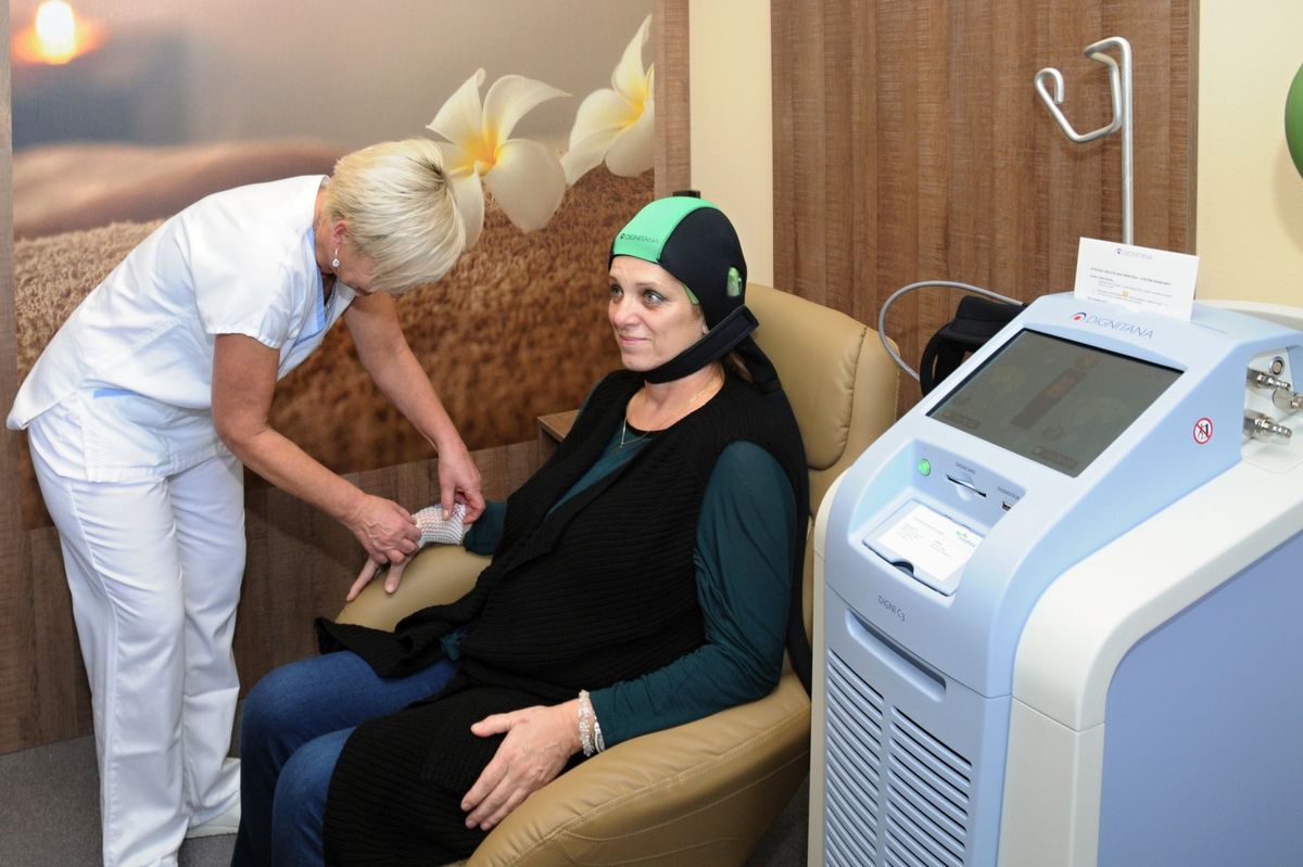 Chemoterapie bez vypadání vlasů? Ano, díky chlazení