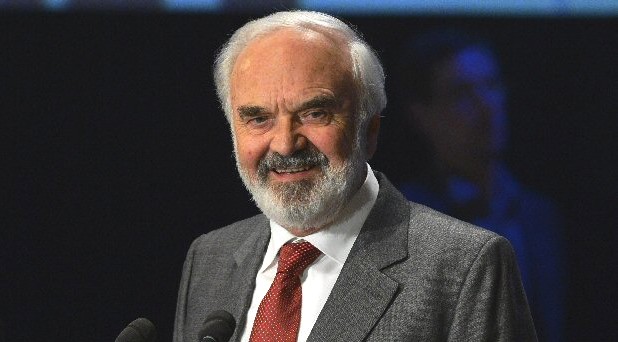 Filmaři rozdávali ceny,
seriál Sanitka II propadl
